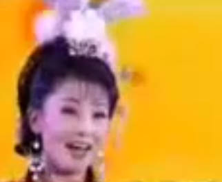 黄梅山歌《游龙戏凤》选段:天女散花.韩再芬MP4视频下载