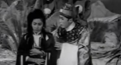 粤剧《穿金寶扇》选段:释疑.任劍輝 白雪仙(1956)MP4视频下载