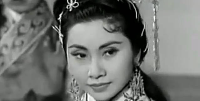 粤剧《枇杷巷口故人來》选段：怜才.任劍輝 白雪仙（1959）.MP4视频下载