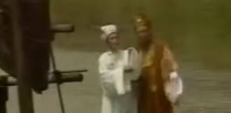 越剧《孟丽君》第2集.王文娟MP4视频下载